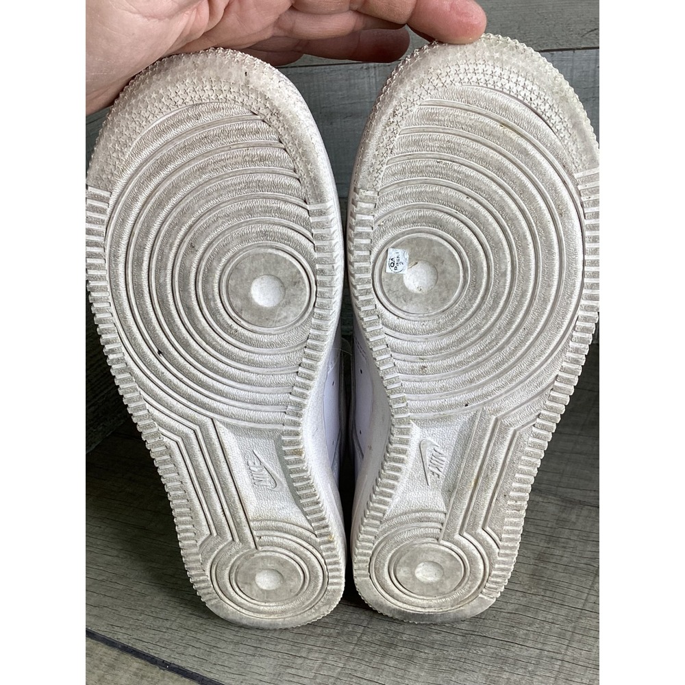 Nike Air Force 1 07 Low Triple White Womens Sneakers DD8959-100 Size 8.5 - Picture 7 of 9